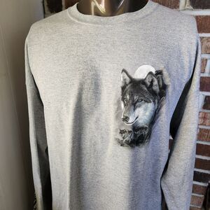 Wolf Graphic Gray Long Sleeve T-Shirt Men's Size XL Soft Shirt